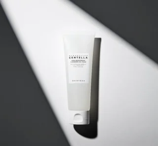 SKIN1004 Madagascar Centella Tone Brightening Cleansing Gel Foam 125ml